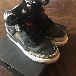 Boys Nike Retro Jordan’s